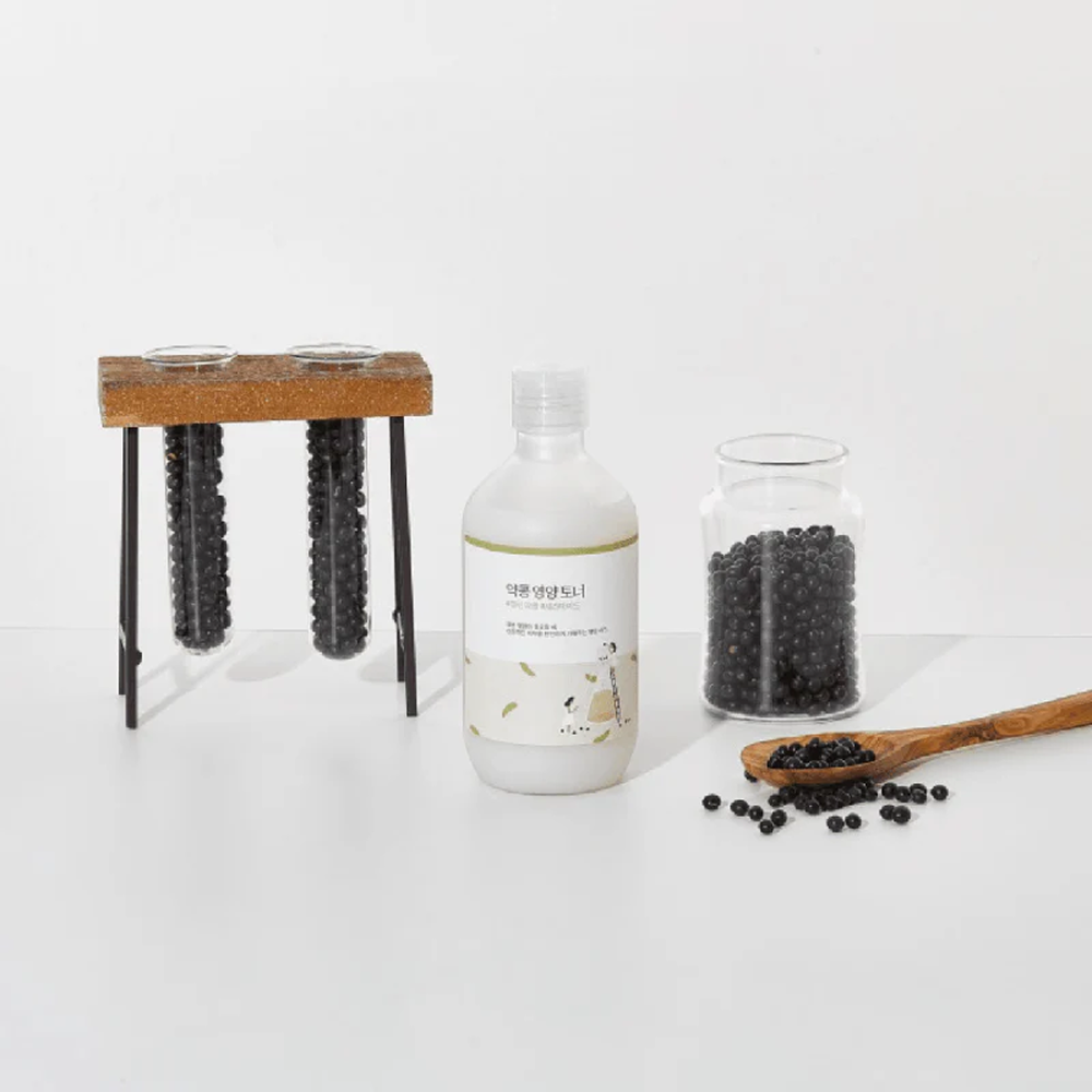 Round Lab Soy Bean Nourishing Toner - 300ml-Toner-Beauty and hair supply